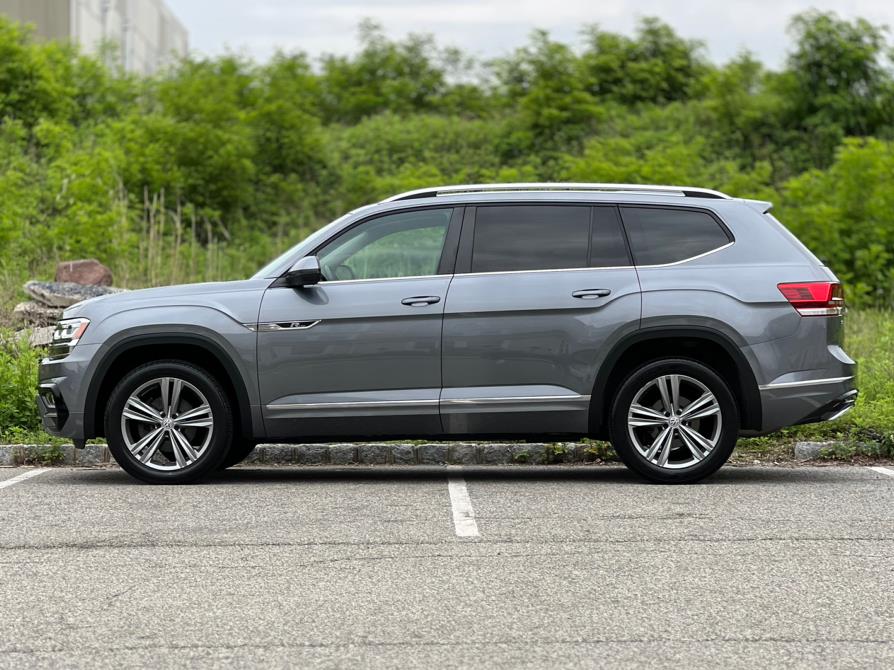 2019 Volkswagen Atlas 3.6L V6 SEL R-Line 4MOTION photo