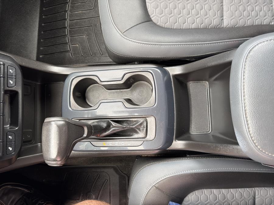 2017 Chevrolet Colorado 4WD Crew Cab Z71 photo