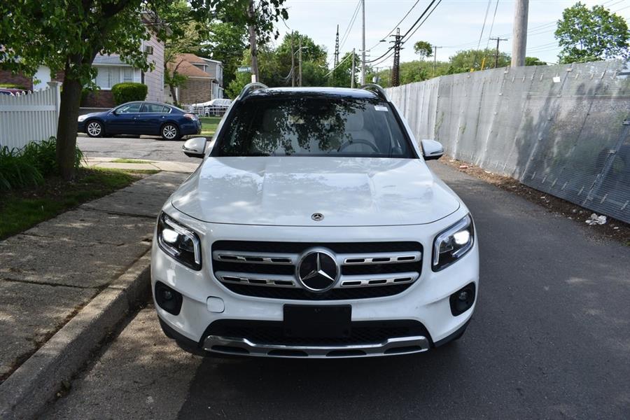 2020 Mercedes-Benz GLB GLB 250 photo