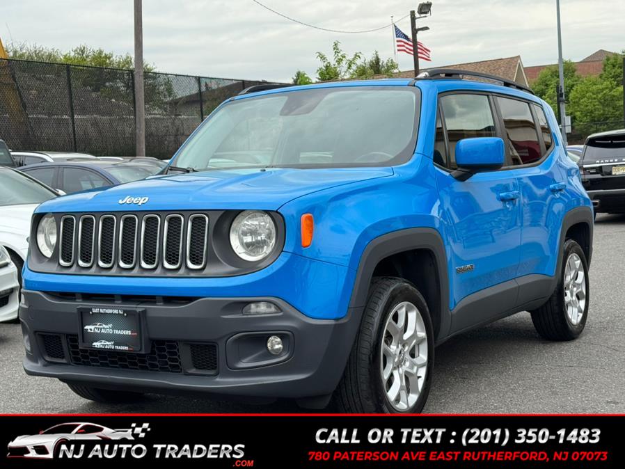 2015 Jeep Renegade 4WD 4dr Latitude photo