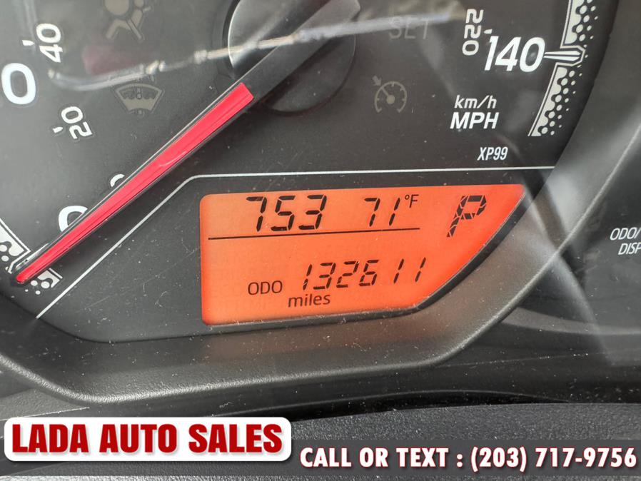 2015 Toyota Yaris 3dr Liftback Auto L (Natl) photo
