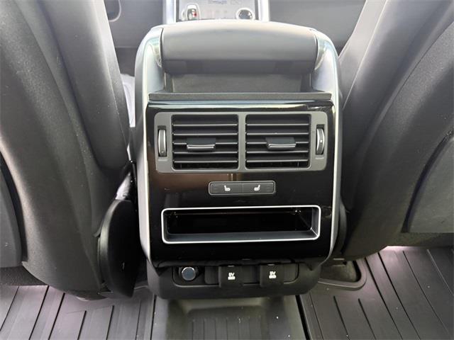 2020 Land Rover Range Rover Sport HSE photo