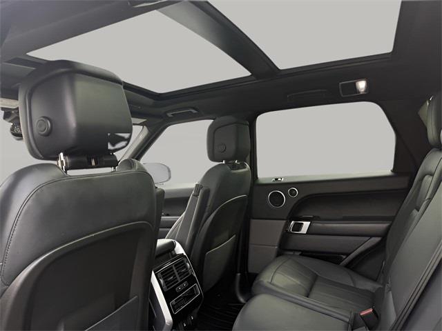2020 Land Rover Range Rover Sport HSE photo