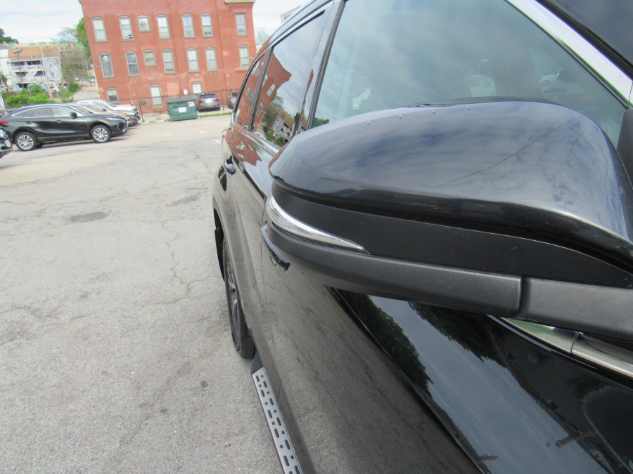 2016 Toyota Highlander XLE photo