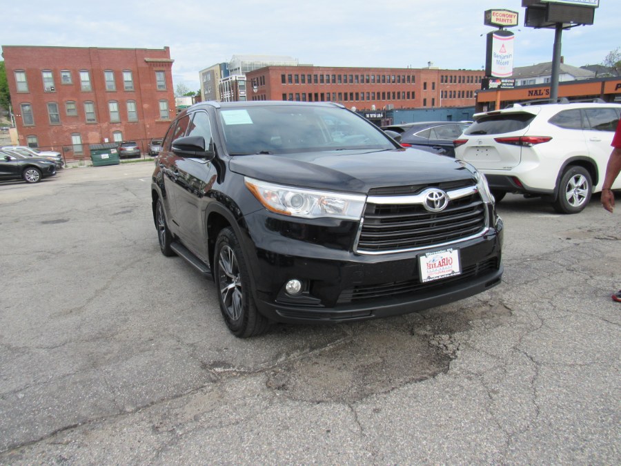 2016 Toyota Highlander XLE photo