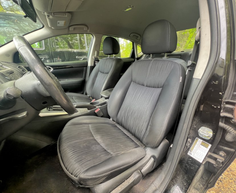 2016 Nissan Sentra 4dr Sdn I4 CVT SV photo