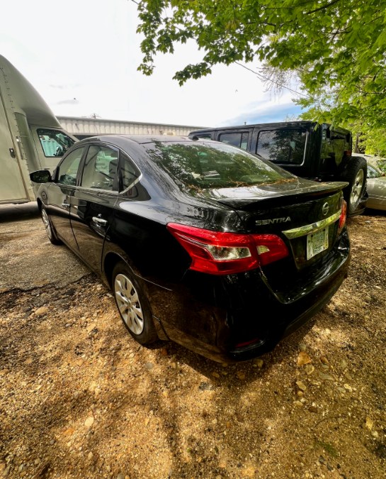 2016 Nissan Sentra 4dr Sdn I4 CVT SV photo