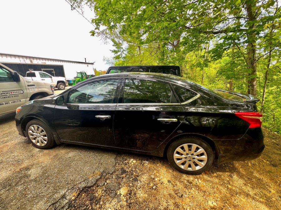 2016 Nissan Sentra 4dr Sdn I4 CVT SV photo