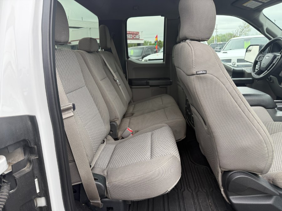 2017 Ford F-150 XLT 4WD SuperCab 6.5'' Box photo