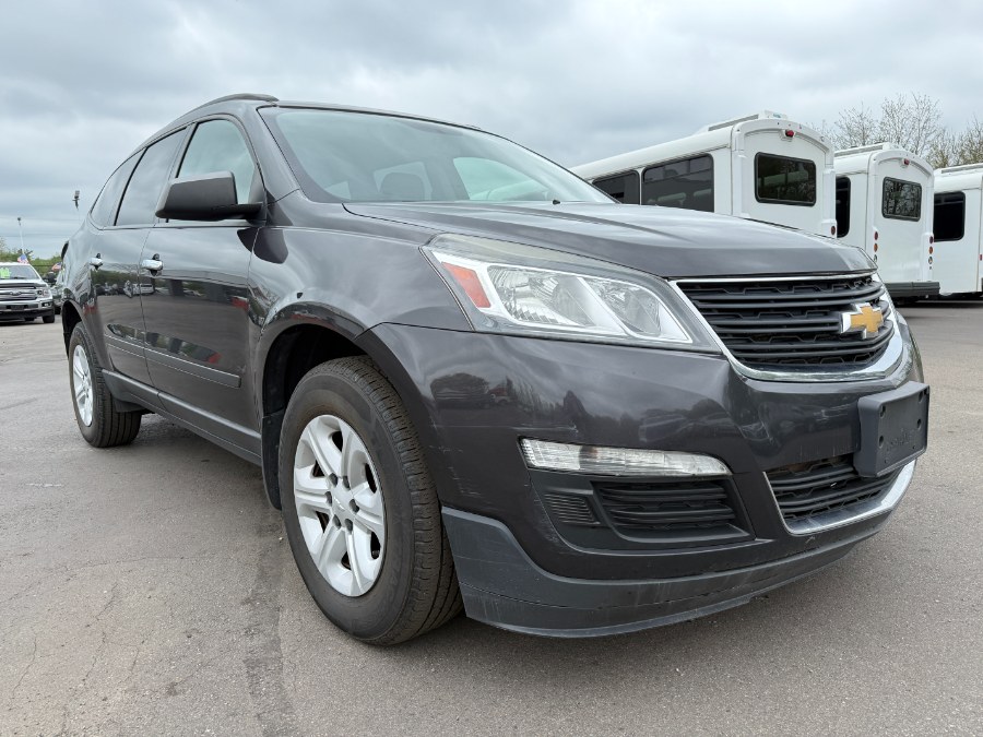 2017 Chevrolet Traverse AWD 4dr LS photo