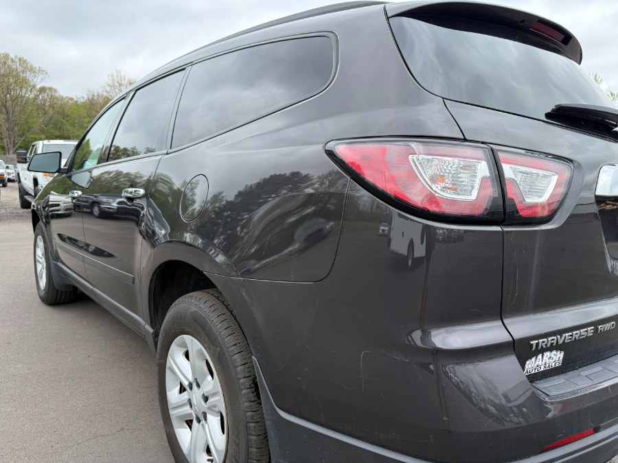 2017 Chevrolet Traverse AWD 4dr LS photo