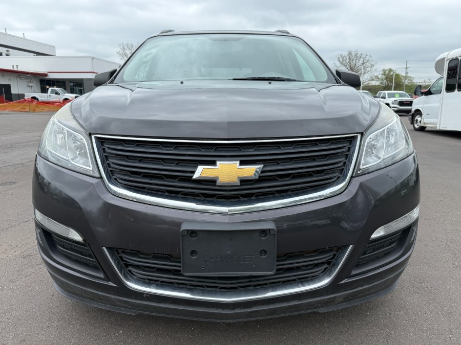 2017 Chevrolet Traverse AWD 4dr LS photo