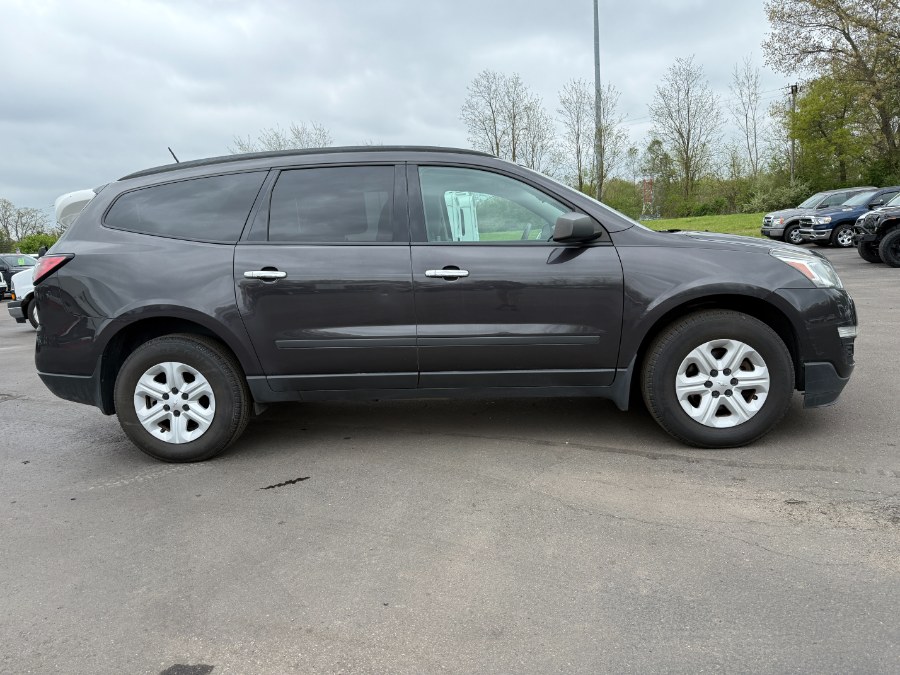2017 Chevrolet Traverse AWD 4dr LS photo