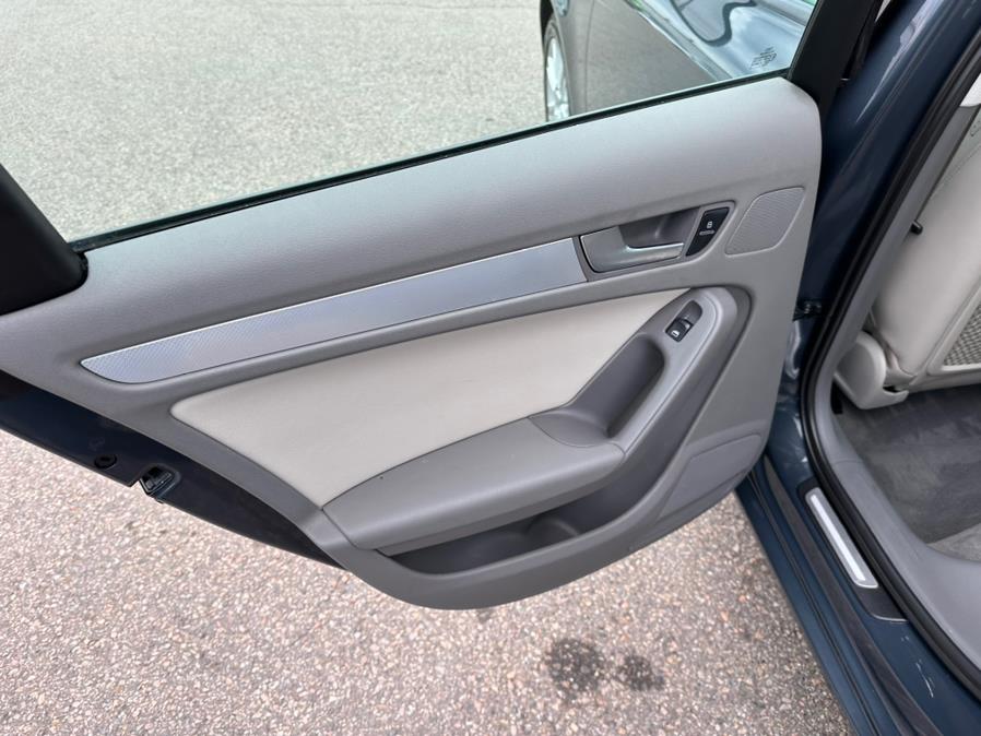 2010 Audi A4 2.0T quattro Premium photo