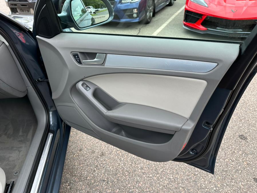 2010 Audi A4 2.0T quattro Premium photo