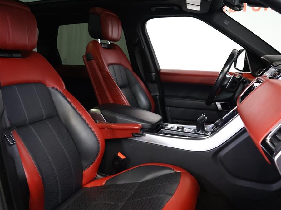 2018 Land Rover Range Rover Sport HSE DYNAMIC photo