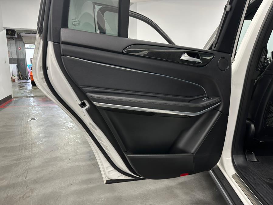 2017 Mercedes-Benz GLS GLS 550 4MATIC SUV photo