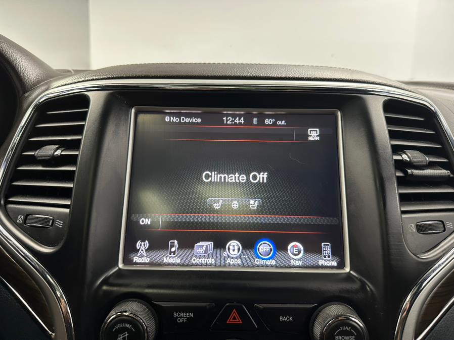 2014 Jeep Grand Cherokee Overland photo