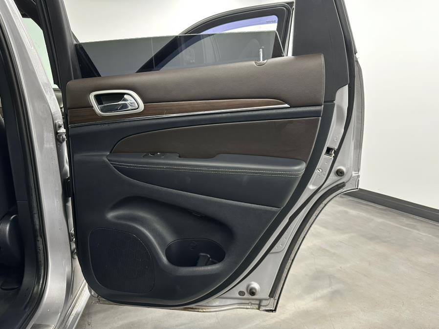 2014 Jeep Grand Cherokee Overland photo