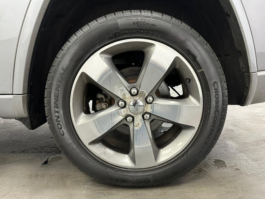 2014 Jeep Grand Cherokee Overland photo