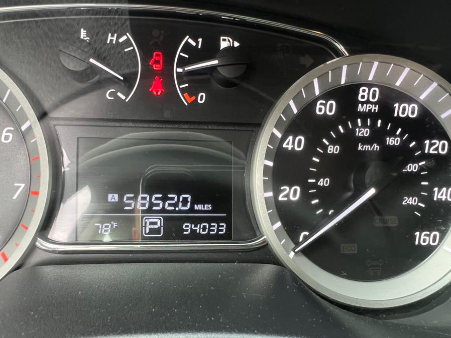 2015 Nissan Sentra 4dr Sdn I4 CVT SV photo