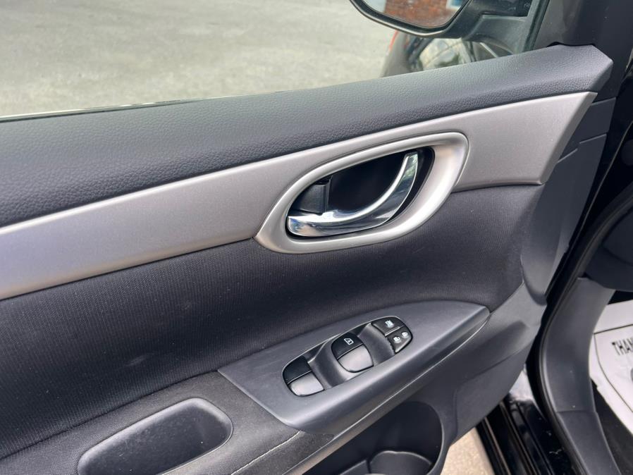 2015 Nissan Sentra 4dr Sdn I4 CVT SV photo