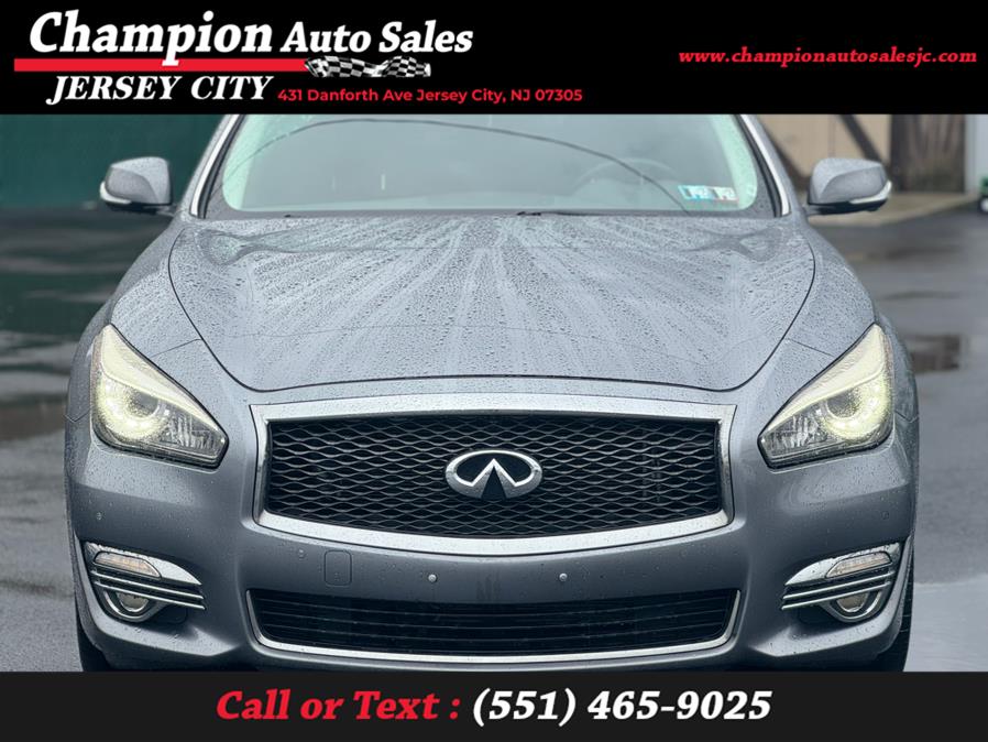2017 Infiniti Q70 3.7 AWD photo