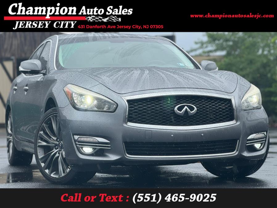 2017 Infiniti Q70 3.7 AWD photo