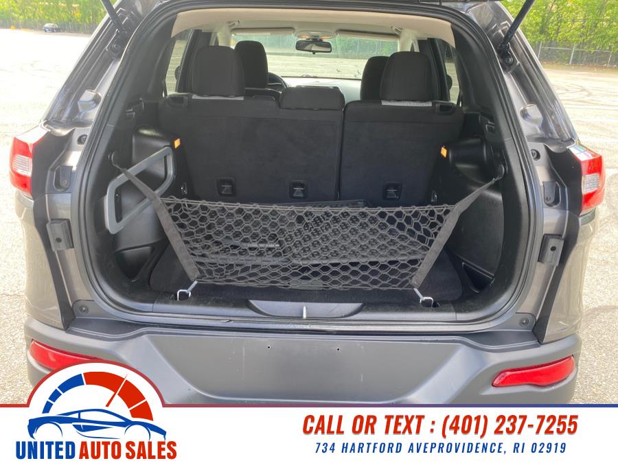 2014 Jeep Cherokee Latitude photo