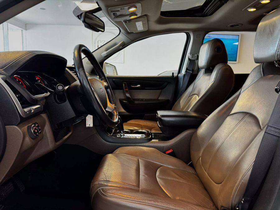 2014 GMC Acadia SLT-1 photo