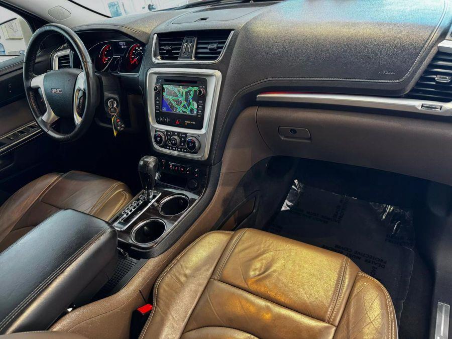 2014 GMC Acadia SLT-1 photo