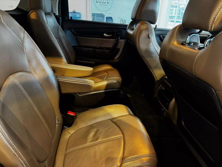 2014 GMC Acadia SLT-1 photo