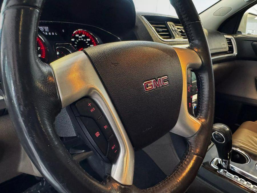 2014 GMC Acadia SLT-1 photo