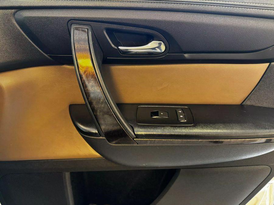2014 GMC Acadia SLT-1 photo