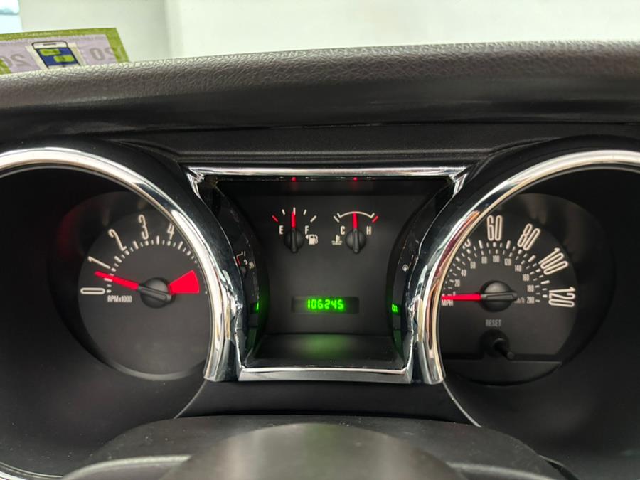 2006 Ford Mustang V6 Standard photo