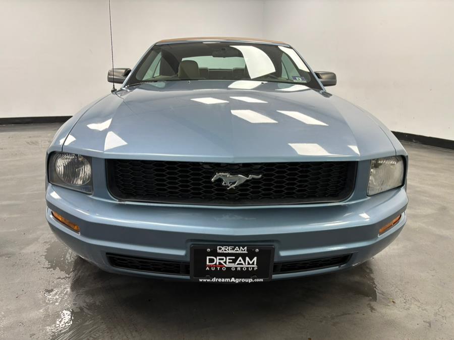 2006 Ford Mustang V6 Standard photo