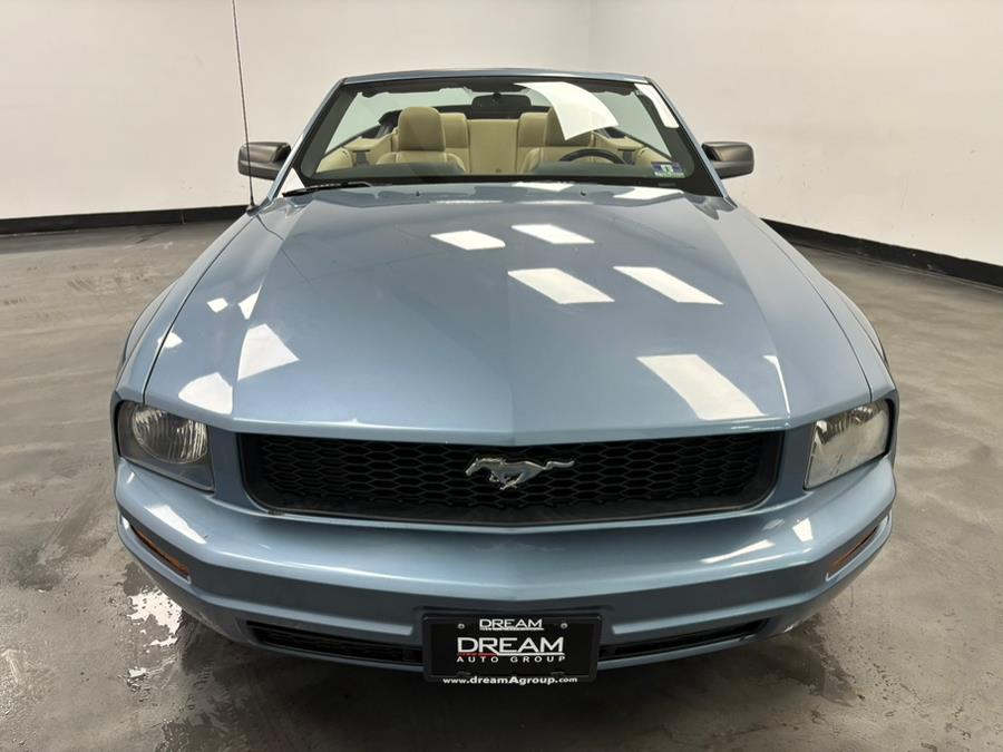 2006 Ford Mustang V6 Standard photo