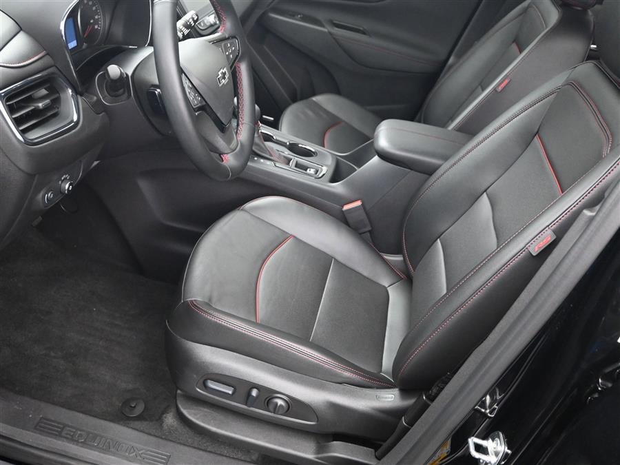2024 Chevrolet Equinox RS photo
