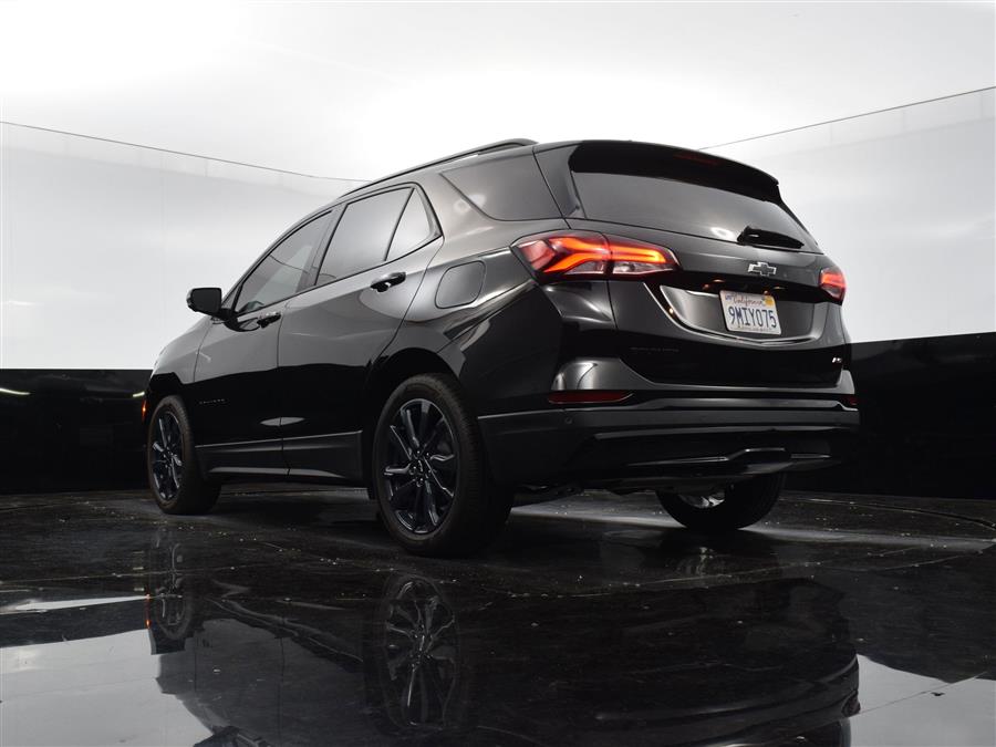 2024 Chevrolet Equinox RS photo