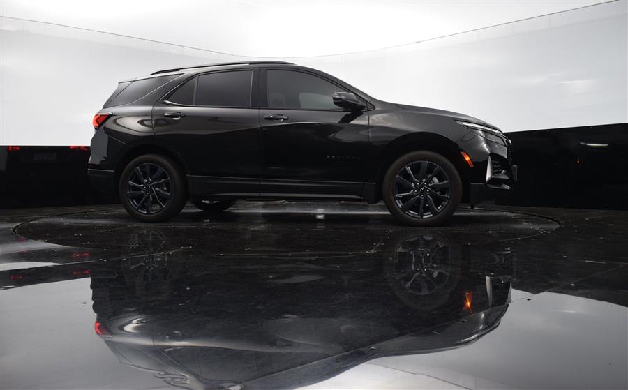 2024 Chevrolet Equinox RS photo