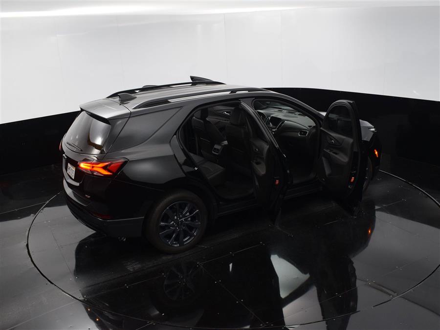 2024 Chevrolet Equinox RS photo