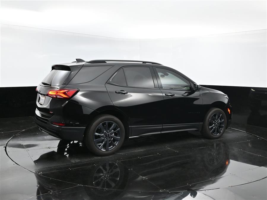 2024 Chevrolet Equinox RS photo