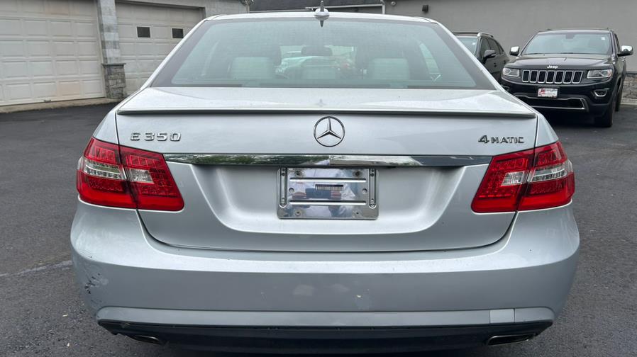 2011 Mercedes-Benz E-Class E350 4MATIC Luxury photo