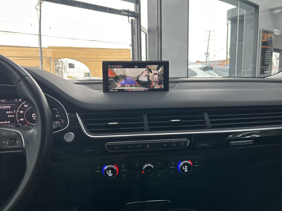 2019 Audi Q7 Premium Plus 55 TFSI quattro photo