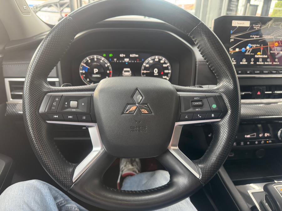 2022 Subaru Outlander SE FWD *Ltd Avail* photo
