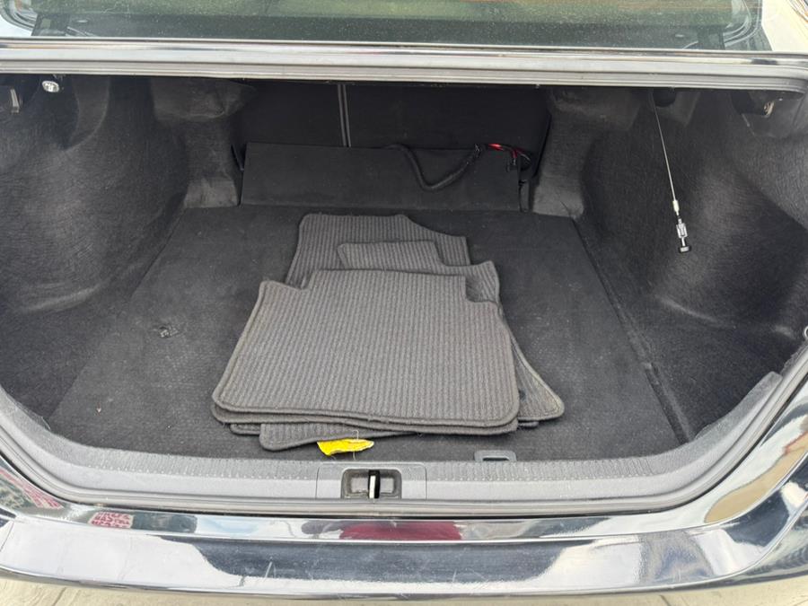 2019 Toyota Camry SE Auto (Natl) photo