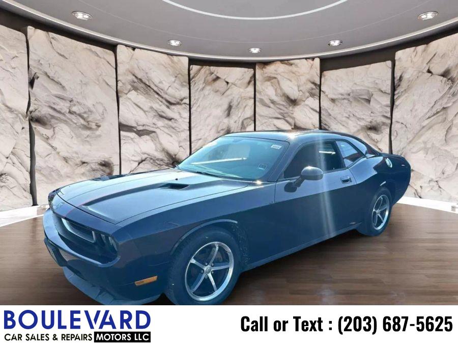 2010 Dodge Challenger SE photo
