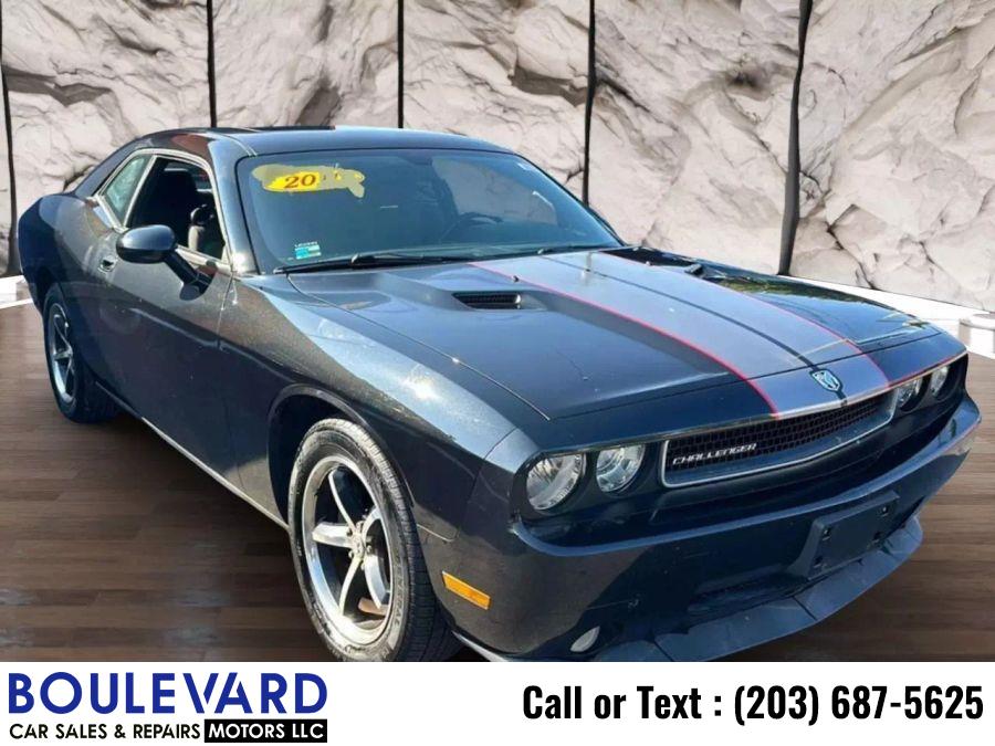 2010 Dodge Challenger SE photo