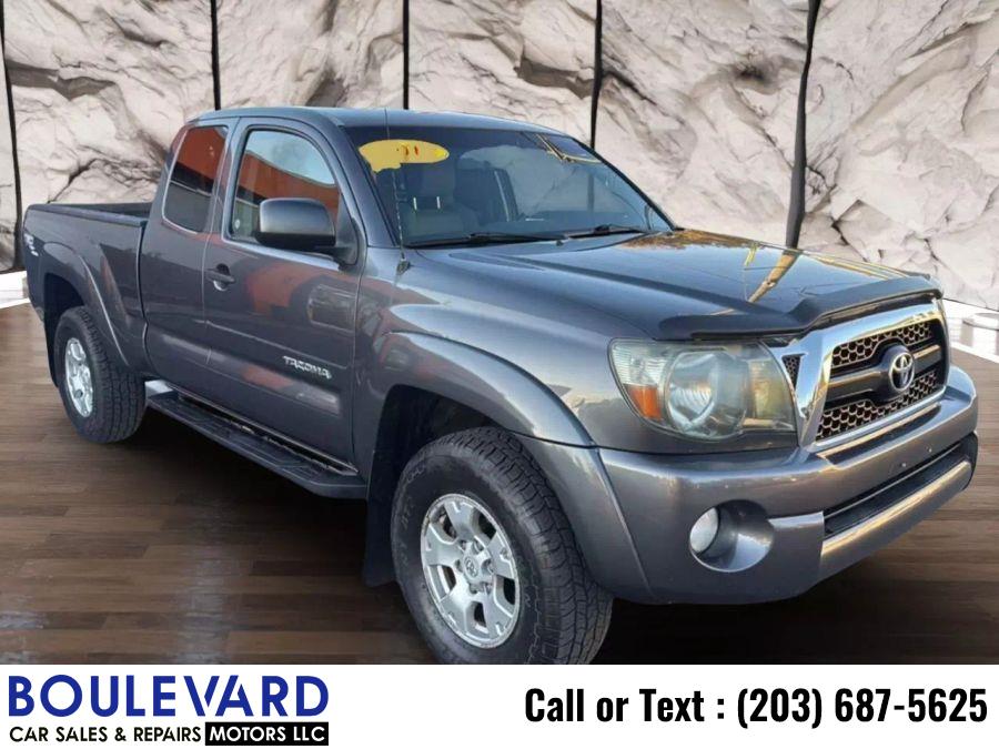 2011 Toyota Tacoma V6 photo