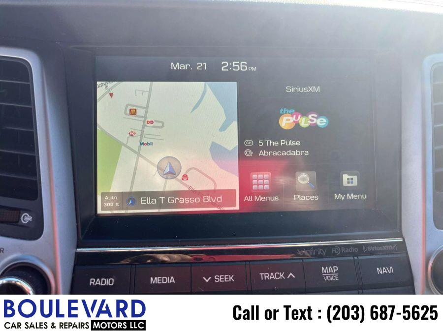 2017 Hyundai Tucson Limited Sport Utility 4D photo